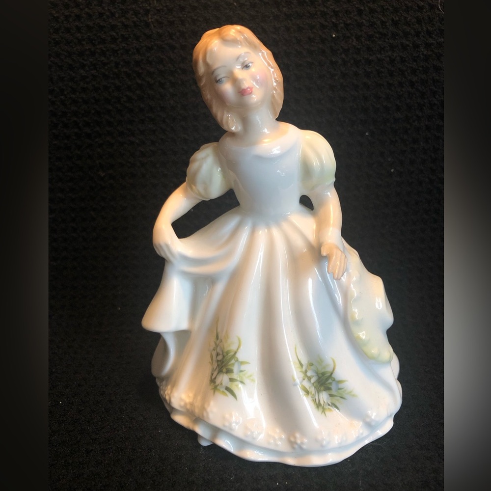 “January” Flowers of the Month by Royal Doulton